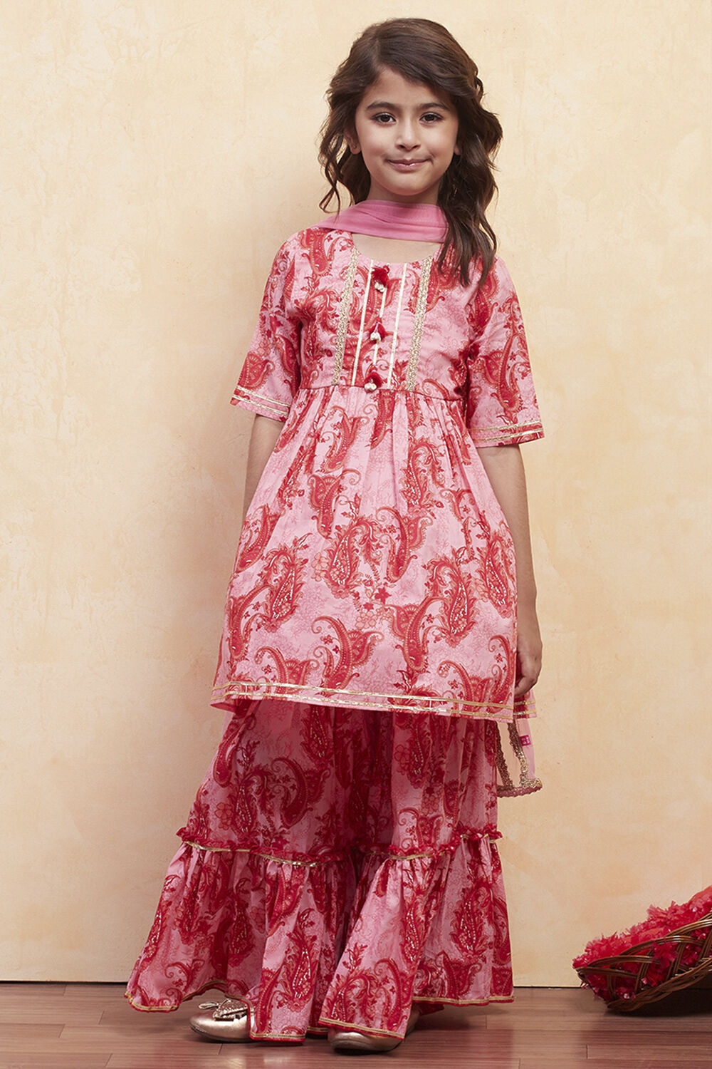 Pink Cotton Printed Gathered Suit Set image number 6