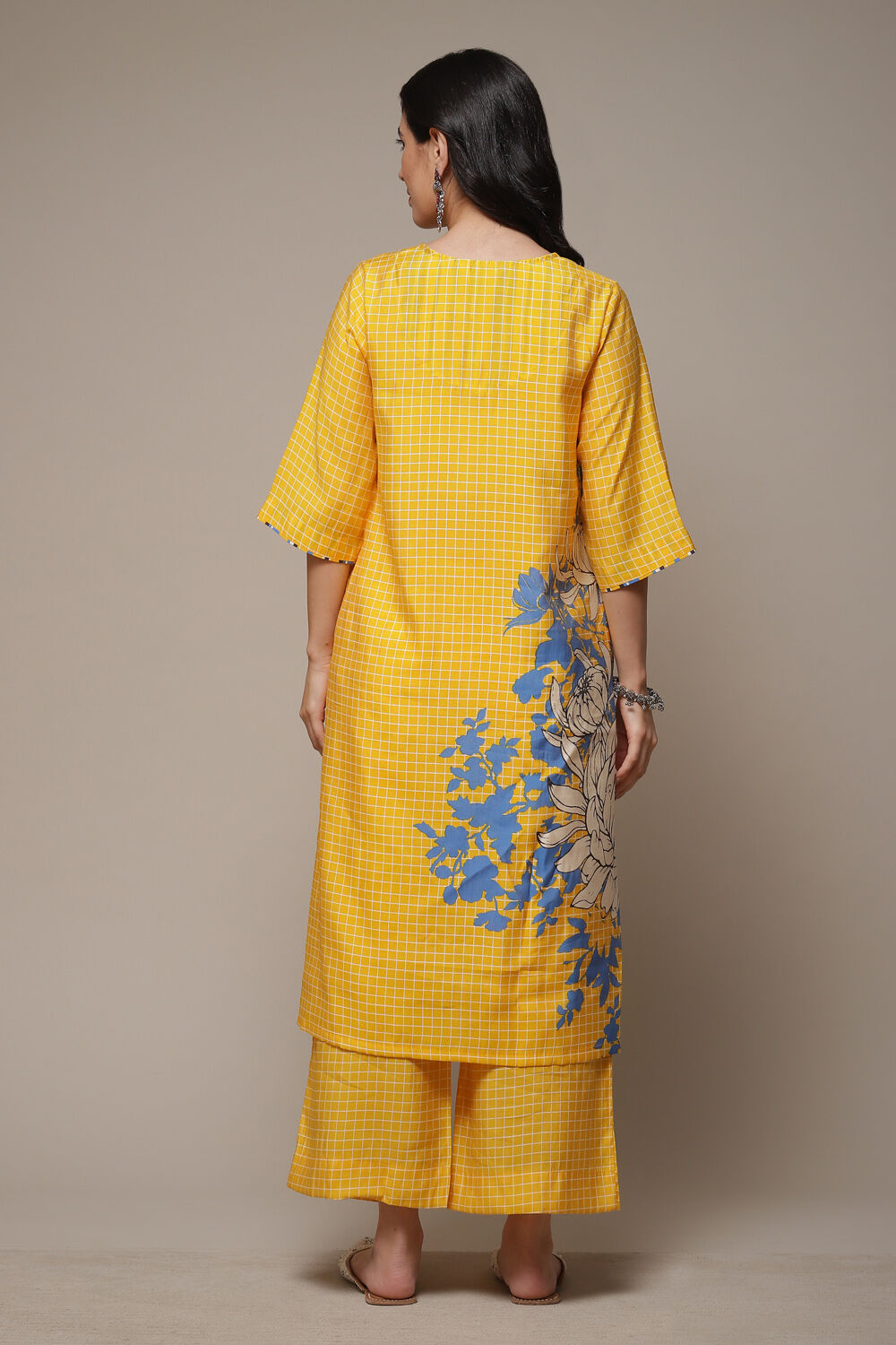 Off White Viscose Straight Printed 2 Piece Set image number 2
