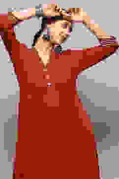 Rust Solid Regular Fit Straight Kurta image number 1
