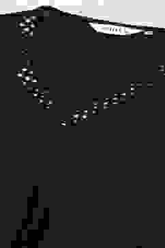 Black Asymmetric Solid Kurta Set image number 2