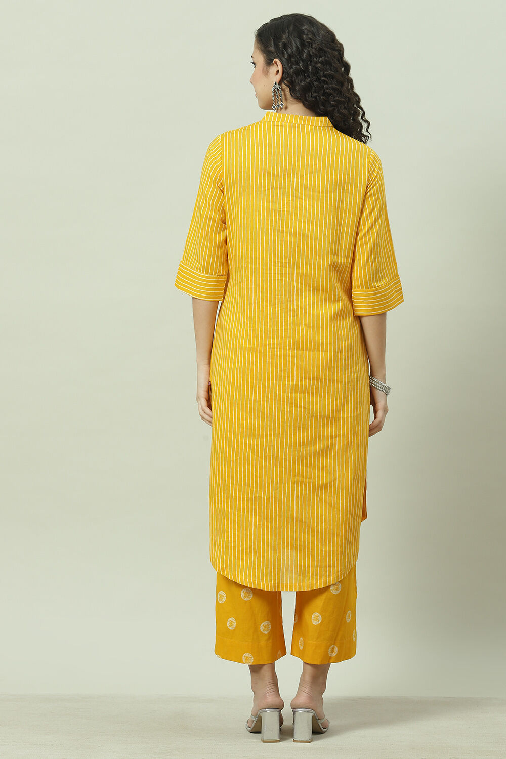 Black Cotton Straight Kurta Pants Set image number 4