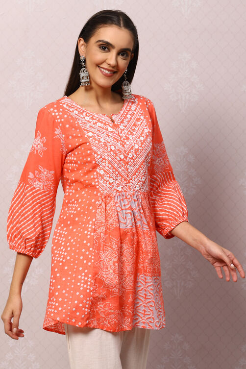 Coral Art Silk Flared Printed Short Kurti image number 3