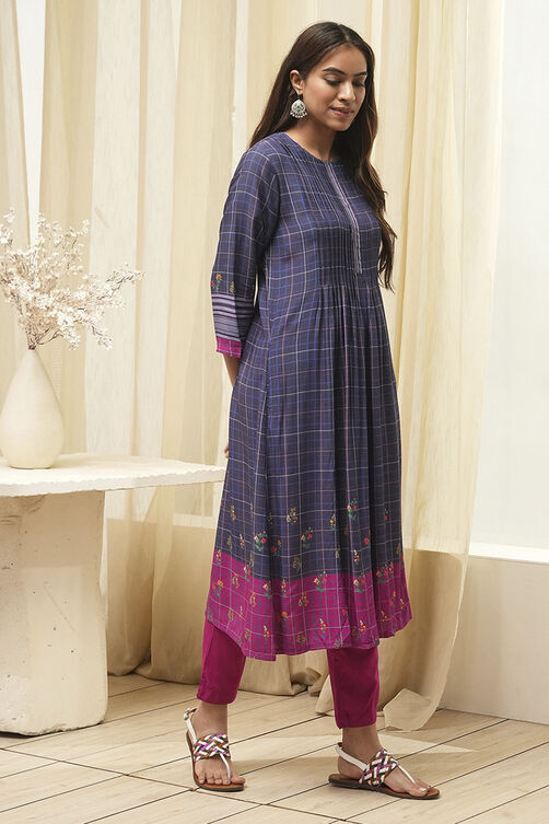 Mustard Cotton Straight Kurta Relaxed Pant Suit Set image number 5