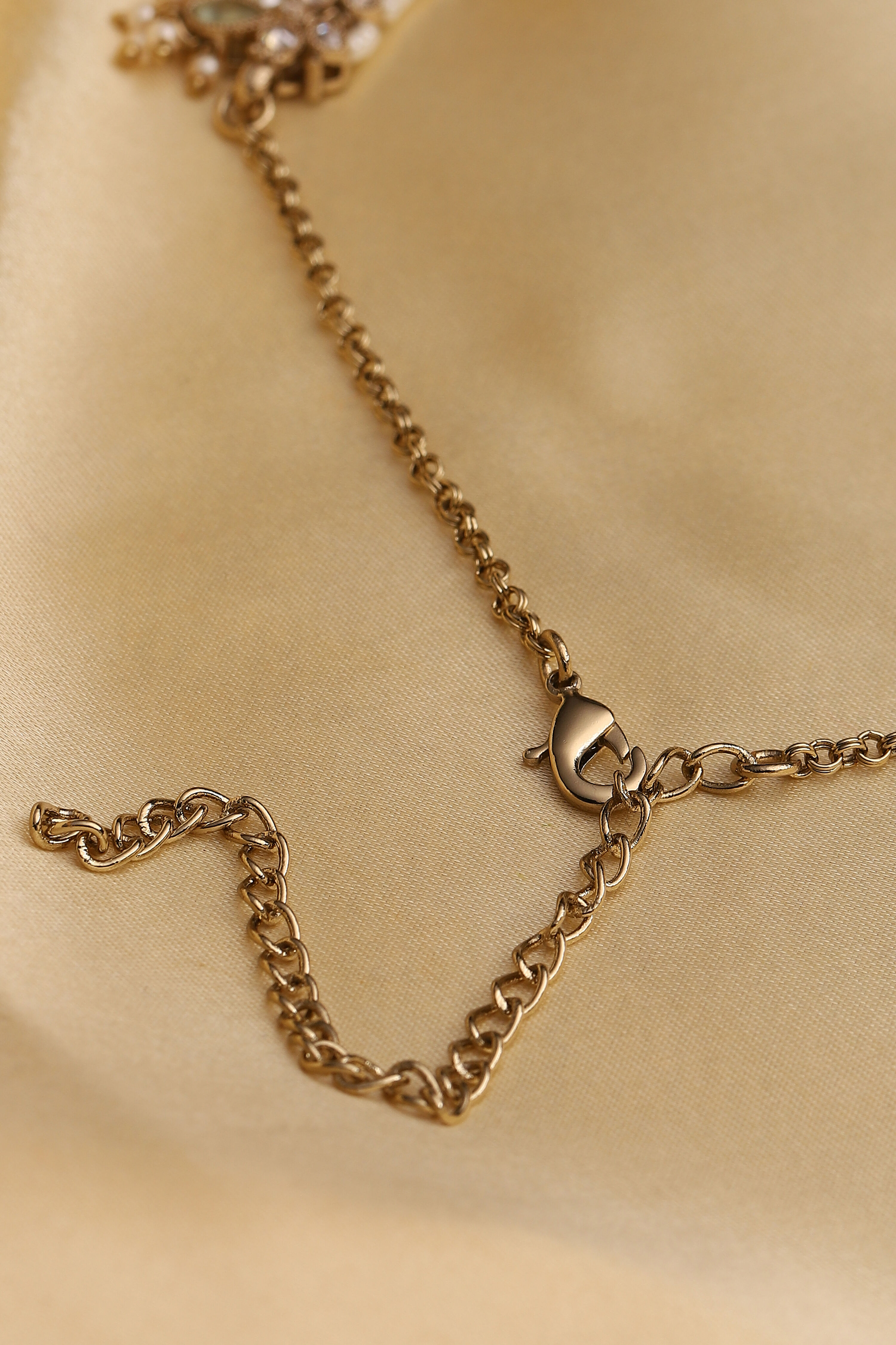 Mint Green Alloy Necklace Set image number 3