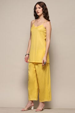 Yellow Cotton Asymmetric Suit Set image number 7