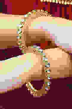 Gold Festive Kade Festive Bangle image number 1