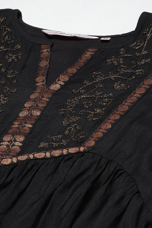 Wine Art Silk A-Line Yarndyed Kurta image number 1