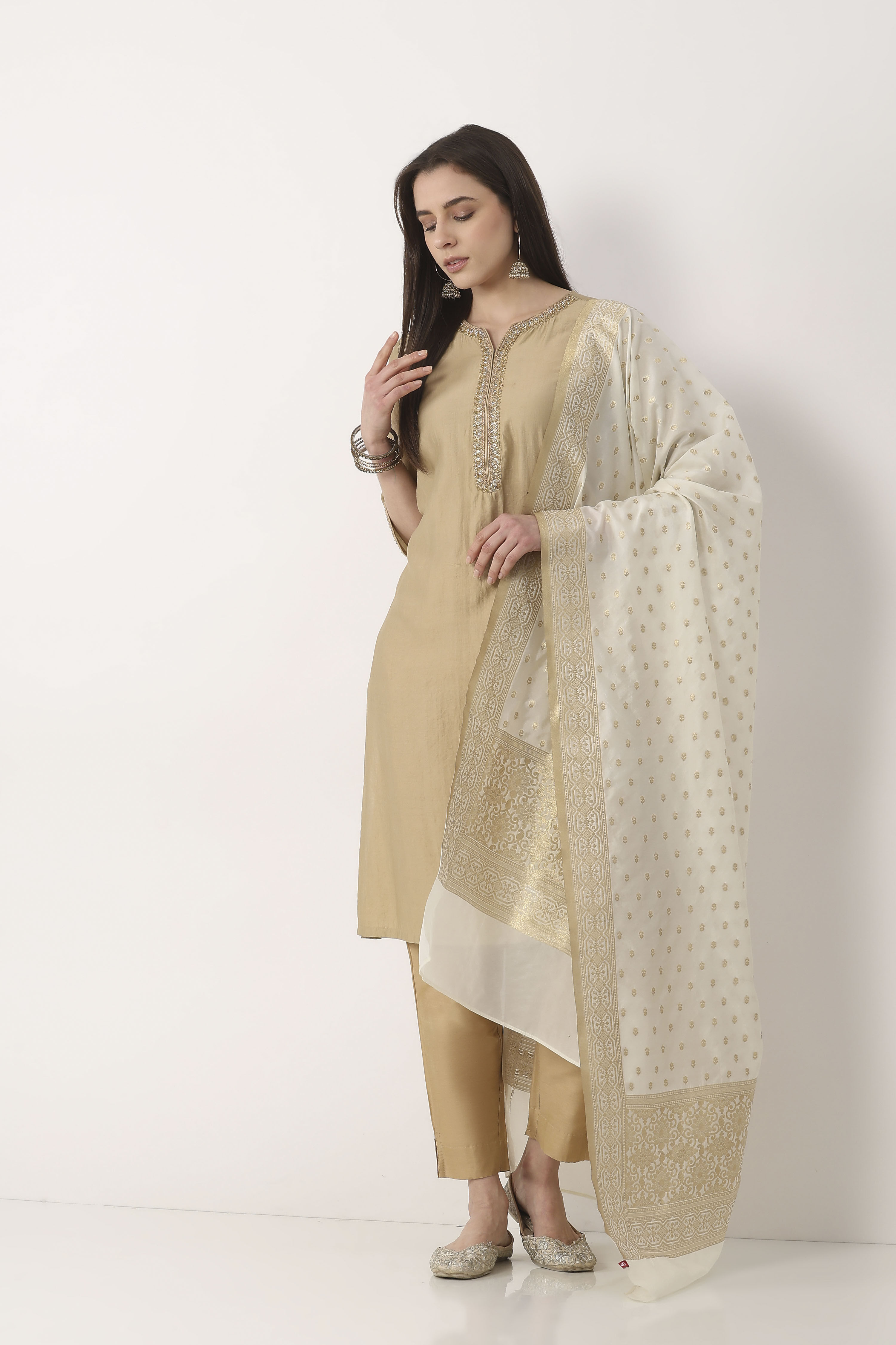 Ivory Art Silk Dupatta image number 3