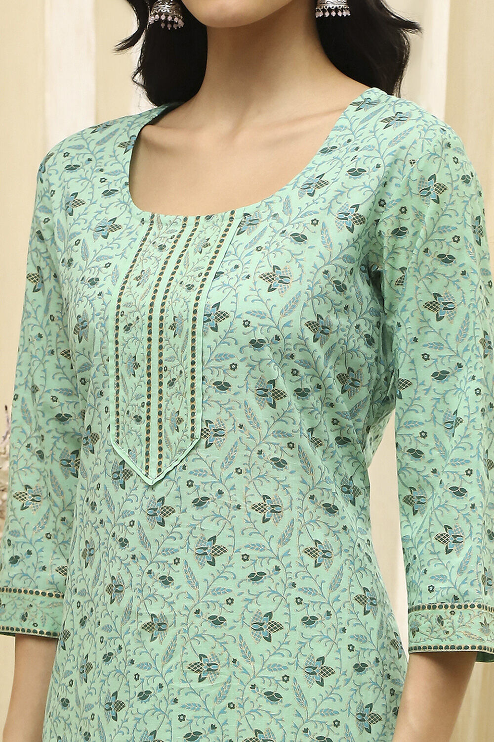 Pink Cotton Screen Print Unstitched Suit Set image number 2