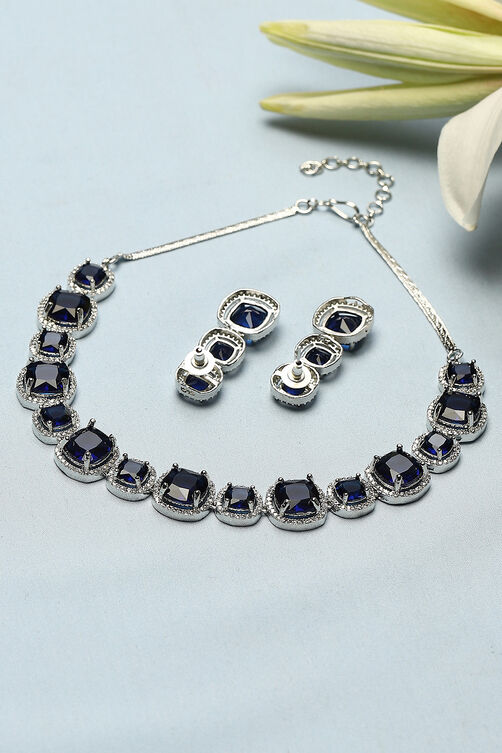 Navy Blue Brass Necklace Set image number 2