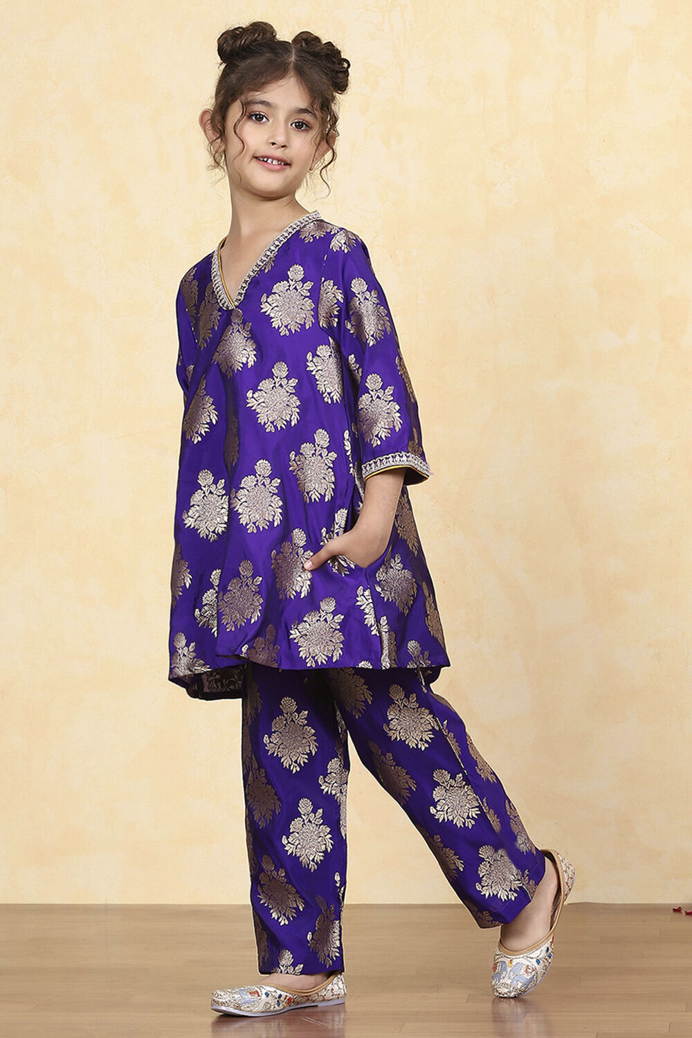 Purple Polyester Textured Flared Kurta Pants Set image number 3