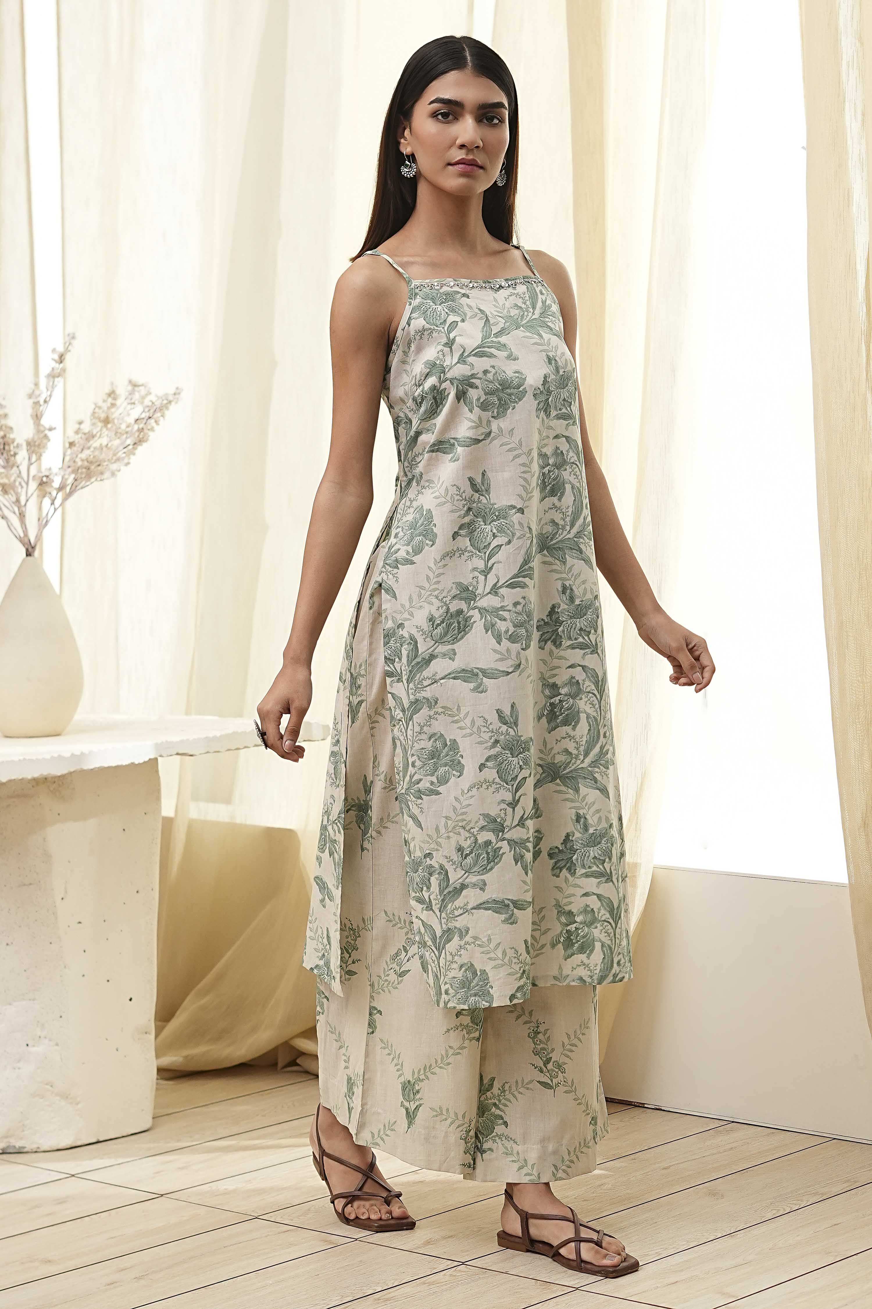 Green Cotton Floral Strappy Straight Kurta Set image number 5
