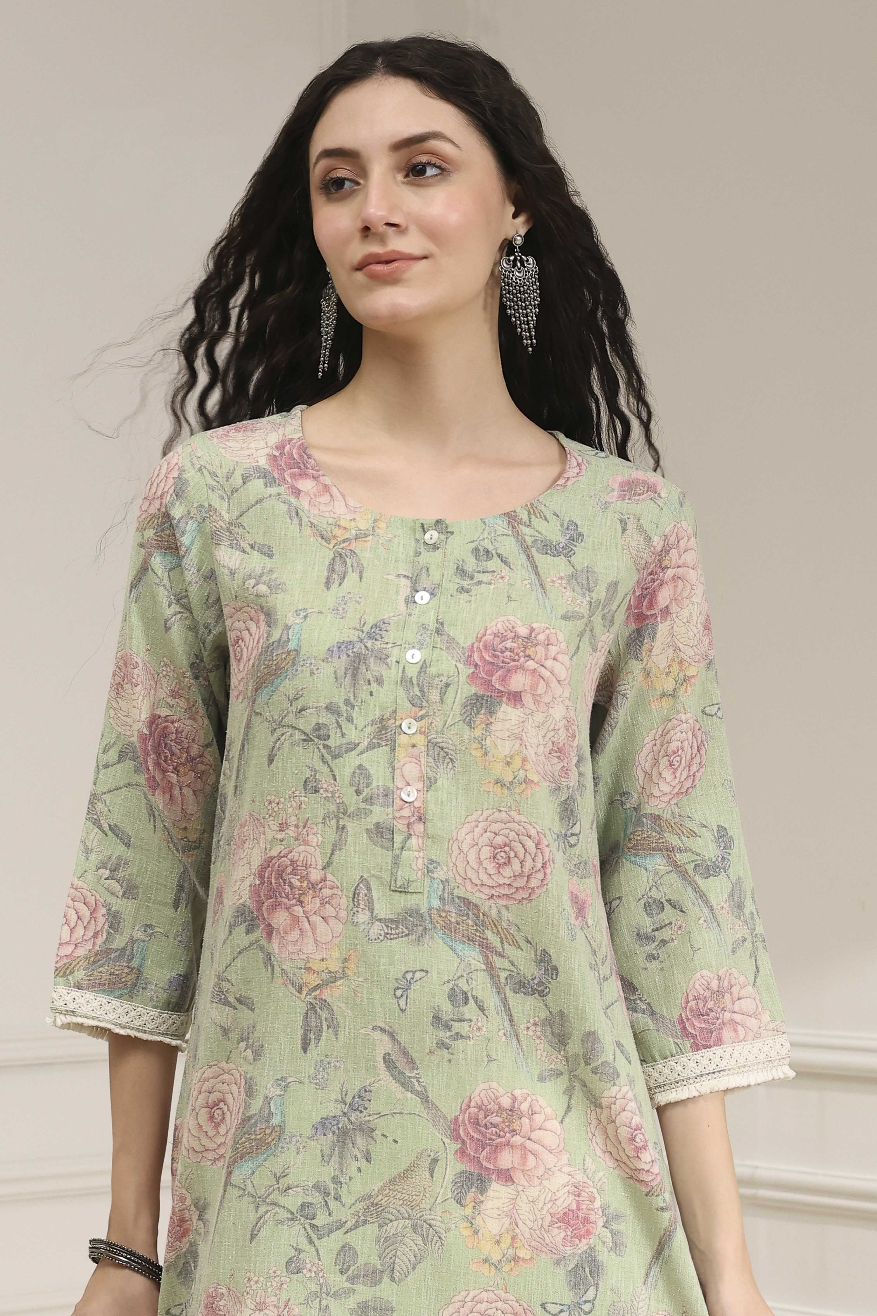 Yellow Cotton Blend Printed Straight Kurta image number 1