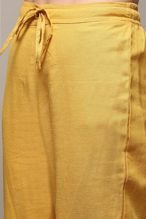 Beige Rayon Straight Kurta Regular Pant Suit Set image number 2