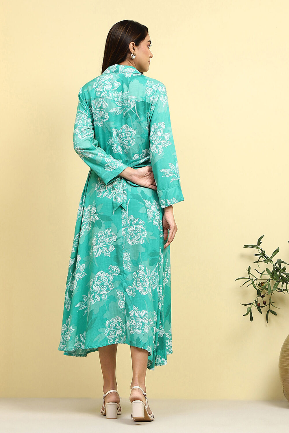 Cyan Blue Floral Printed Shirt Style A-line Dress image number 3