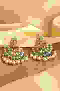 White Alloy Chaandbali image number 0