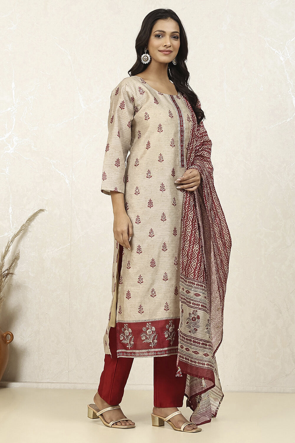 Red Silk Blend Digital Print Unstitched Suit Set image number 6