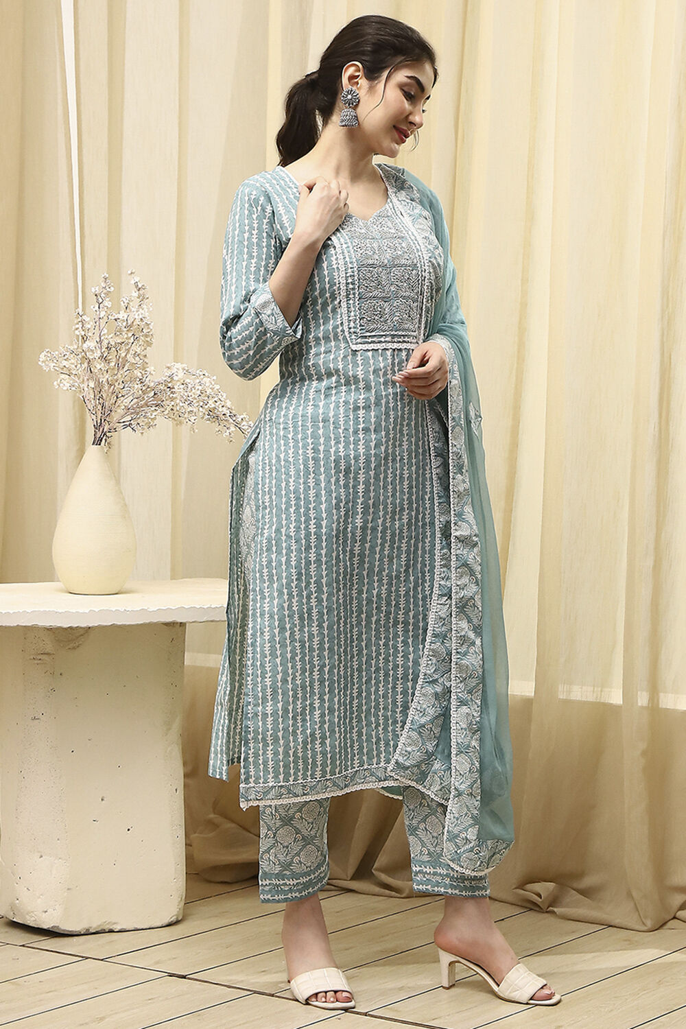 Grey Cotton Printed Unstitched Suit Set image number 6