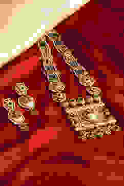 Multi Alloy Necklace Set image number 1