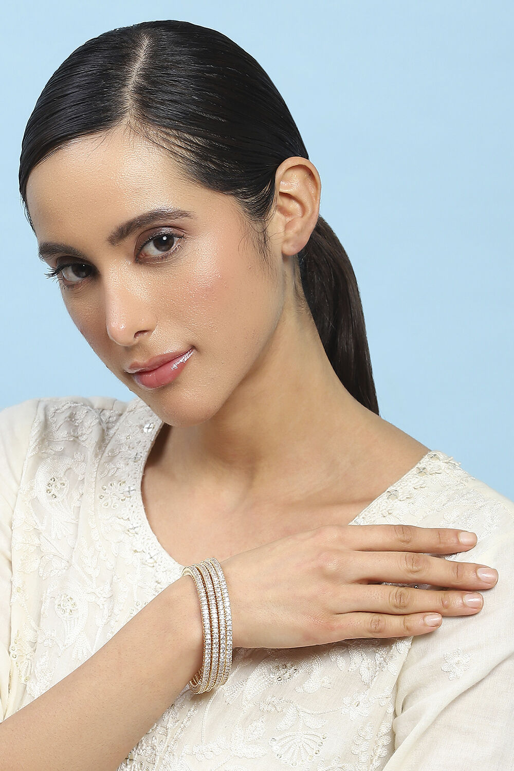 White Alloy Bangle image number 3