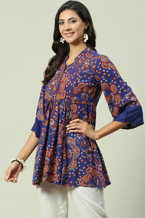 Red Rayon Flared Printed Kurti image number 2