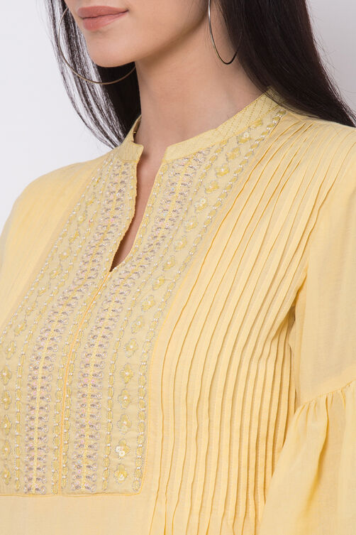 Peach Viscose Cotton A-Line Kurta image number 1