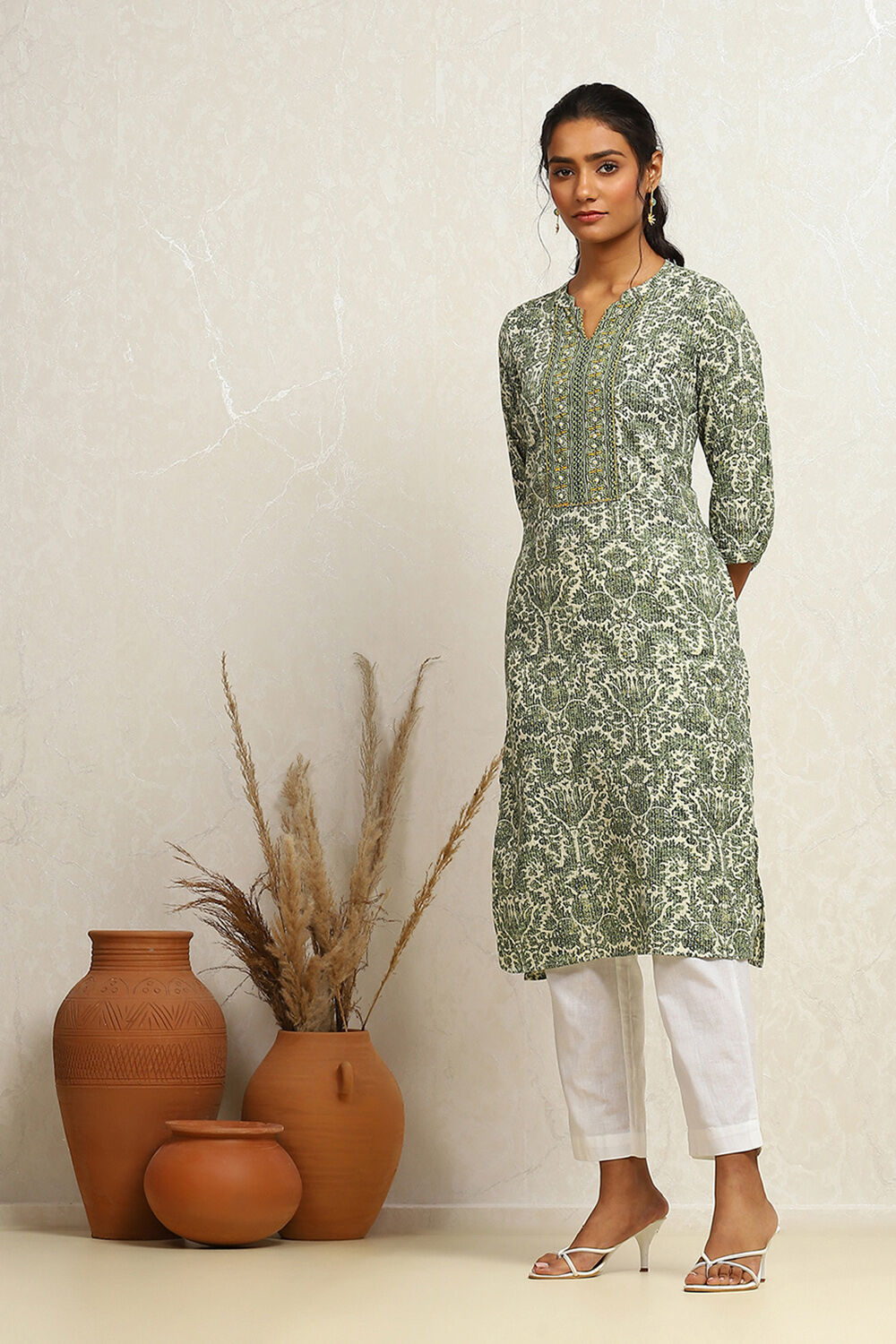 Green Cotton Printed Straight Kurta image number 2