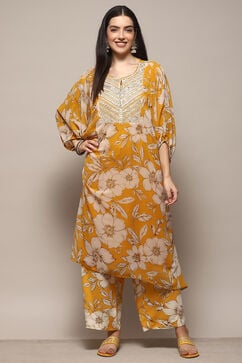 Yellow Polyester Straight Printed 2 Piece Set image number 6