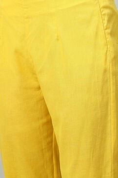 Yellow Cotton Straight Kurta Slim Pant Suit Set image number 2