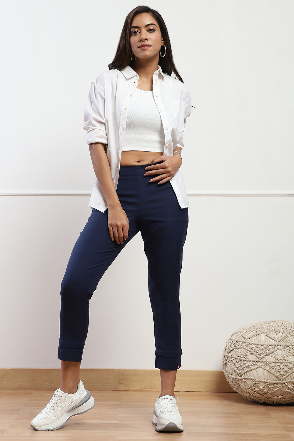 Towny Port Cotton Blend Narrow Pants image number 0