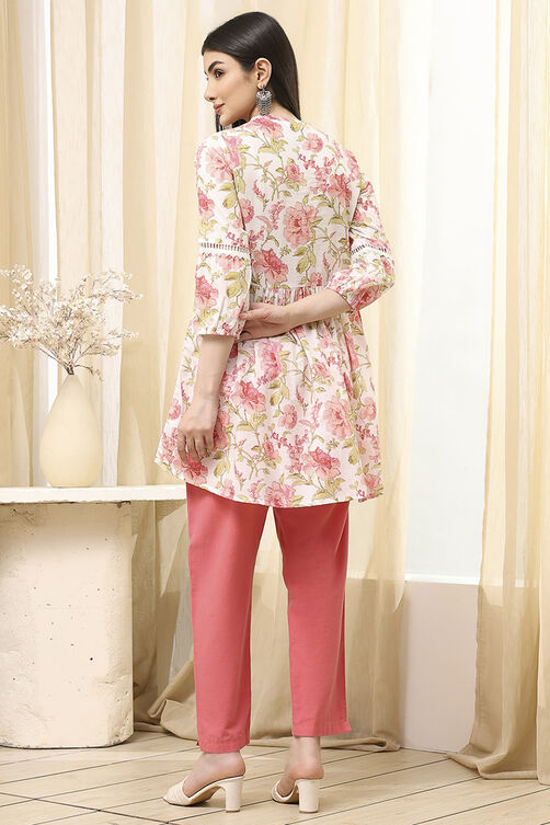 Earthy Blue Cotton Floral Flared Short Kurta image number 3