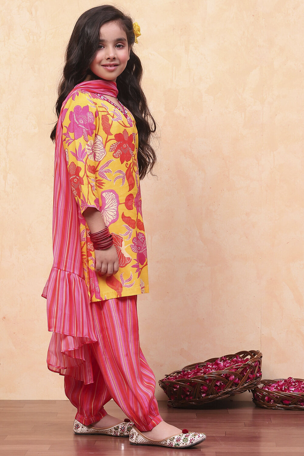 Yellow and Pink Viscose Blend Floral Straight Suit Set image number 5