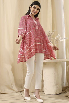 Coral Red Printed Asymmetric Short Kurta image number 5
