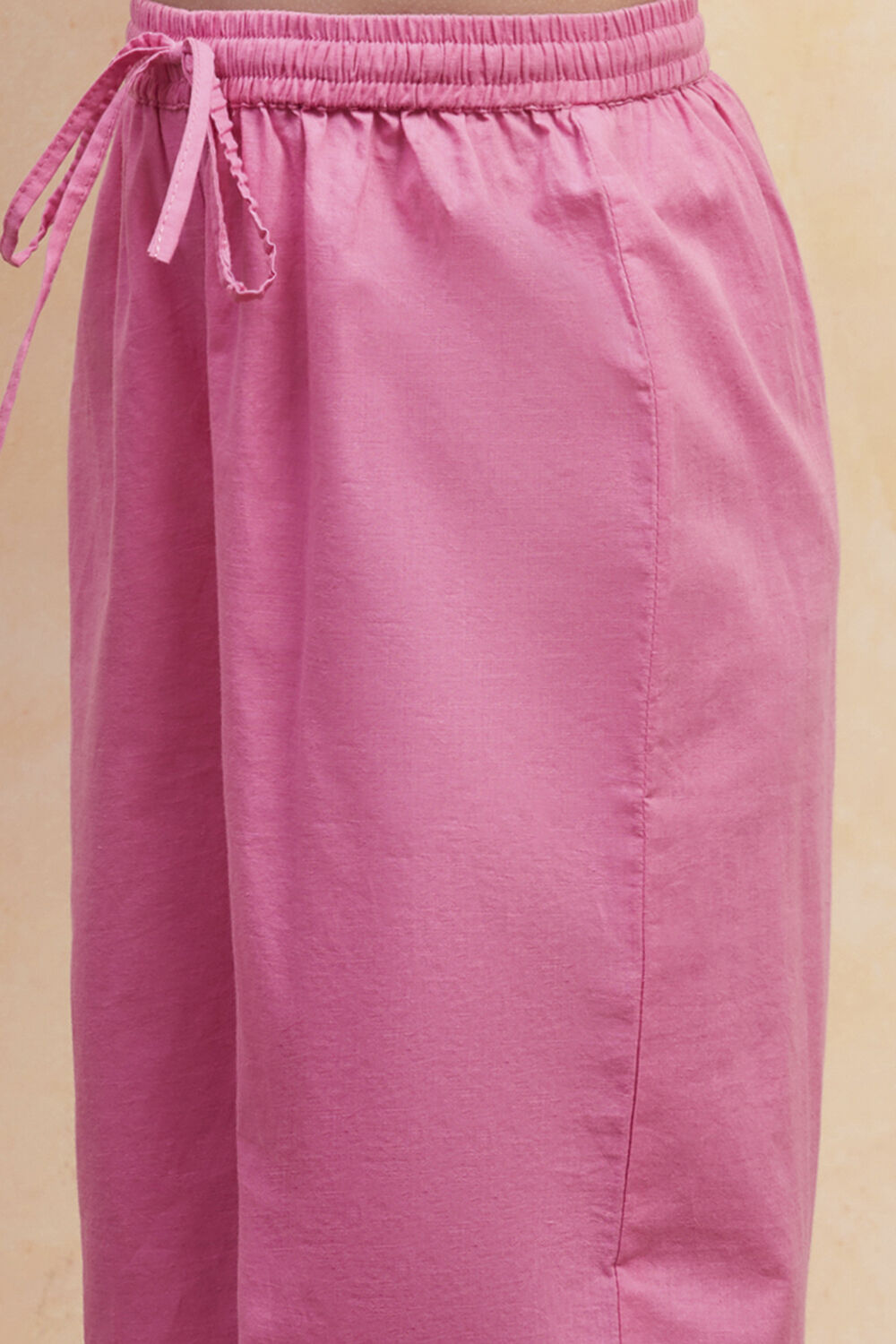 Pink Cotton Solid Straight Suit Set image number 2