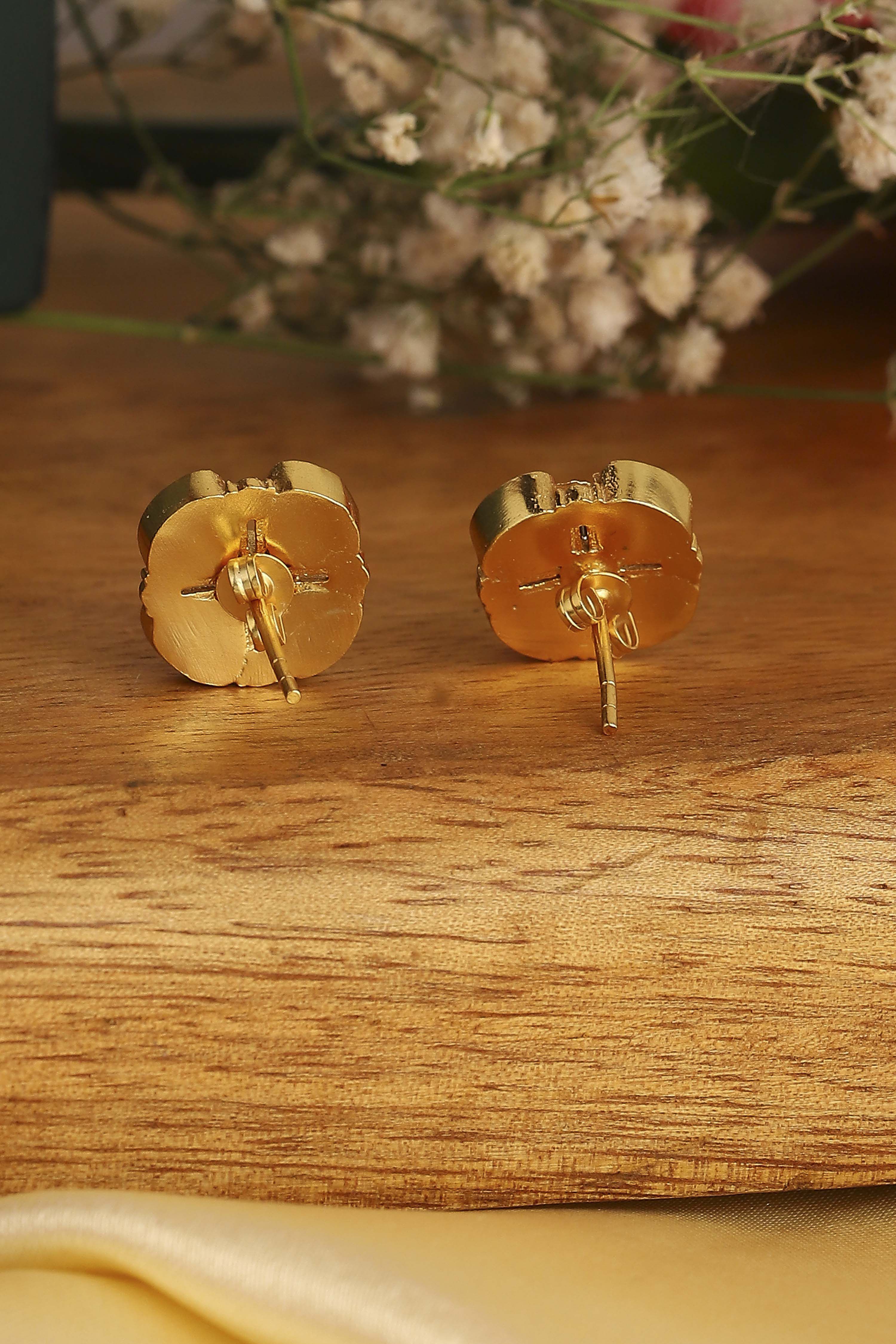 Dark Pink Brass Studs image number 2