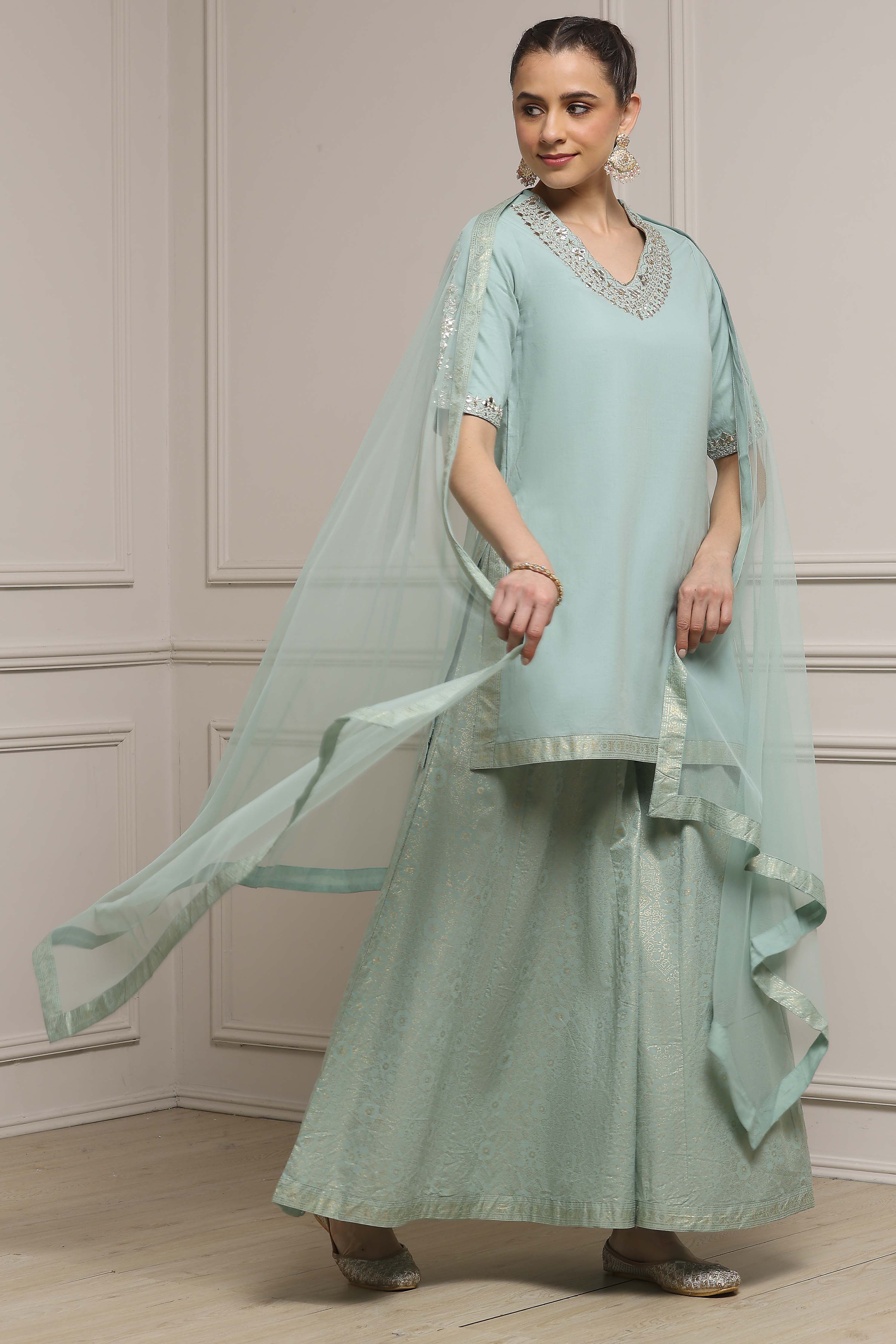 Light Green Cotton Dyed Straight Suit Set image number 0