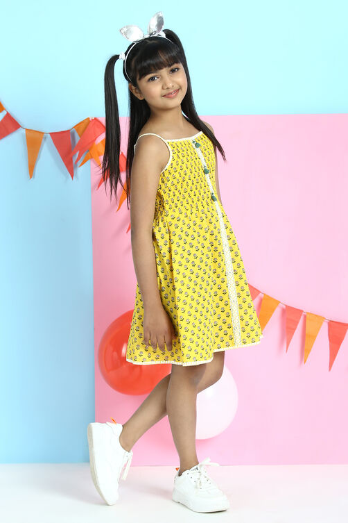 Yellow Cotton A-Line Printed Dress image number 4