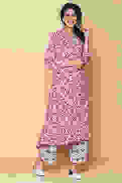 Magenta Rayon Straight Kurta Pants Set image number 2