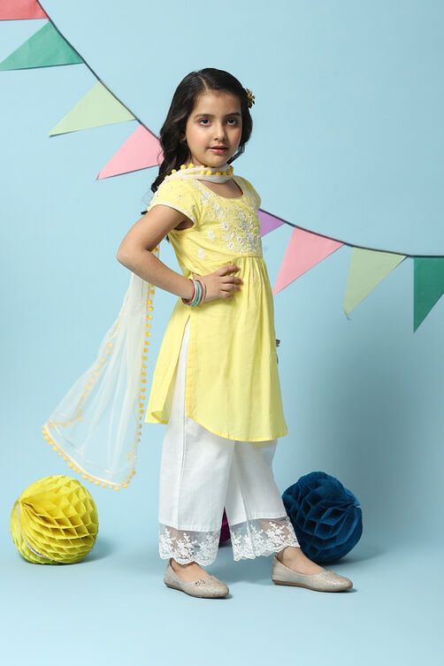 Yellow Cotton Straight Kurta Straight Palazzo Suit Set image number 6