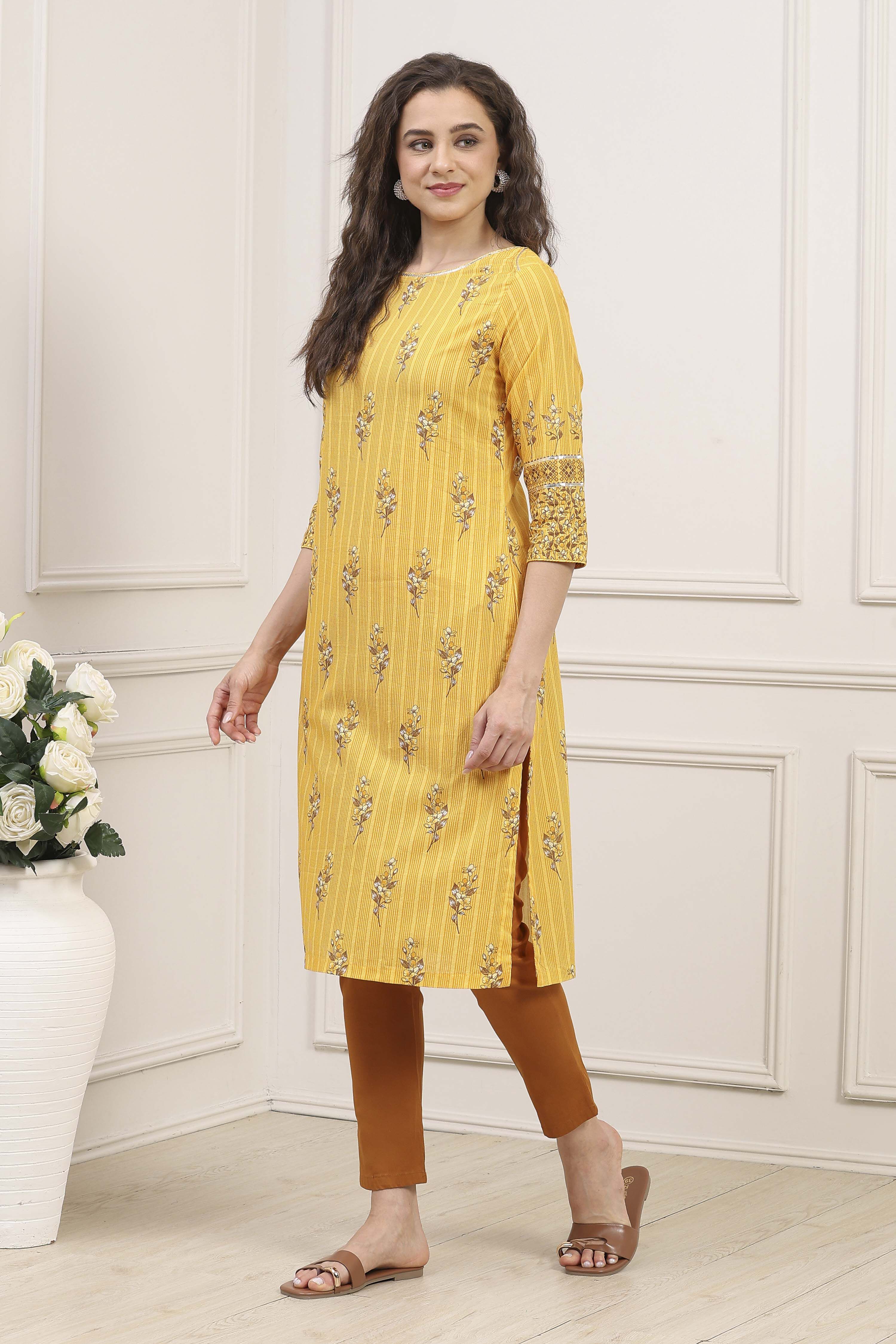 Yellow Cotton Straight Printed Kurta image number 2