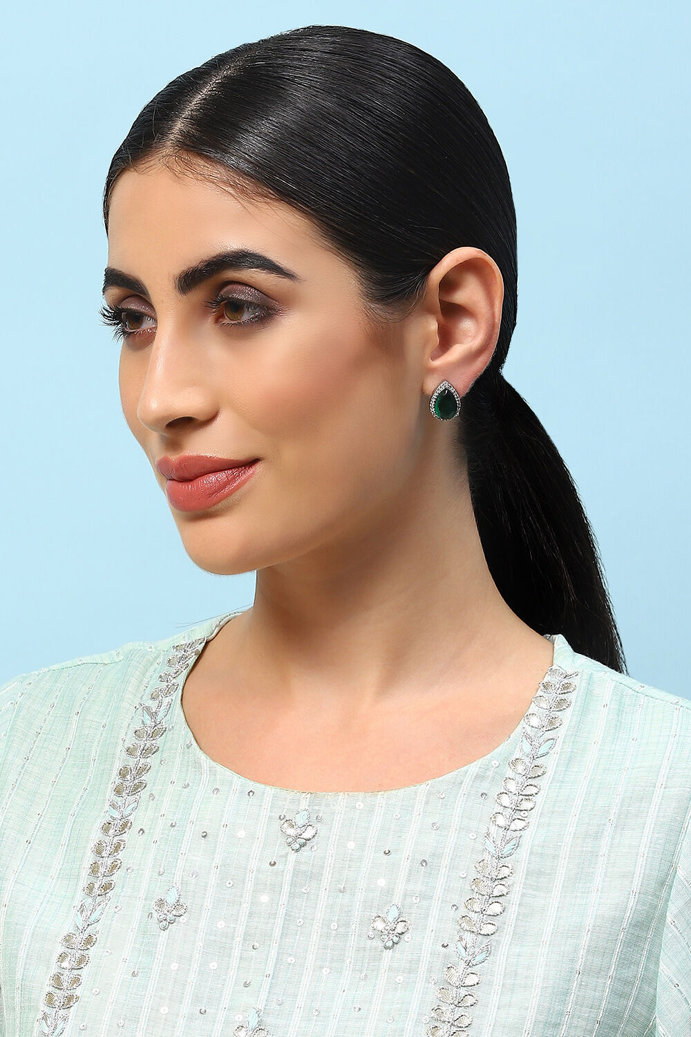 Green Brass Earrings image number 3