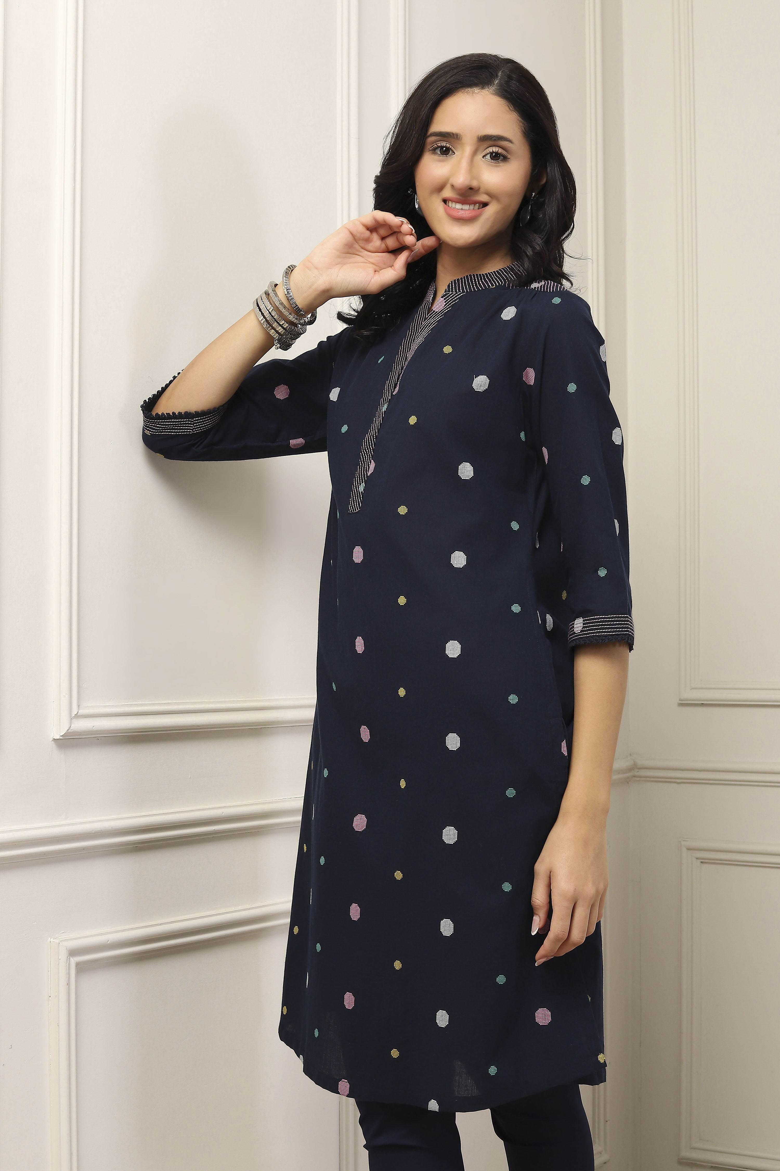 Navy Blue Cotton Polka Dot Straight Kurta image number 6