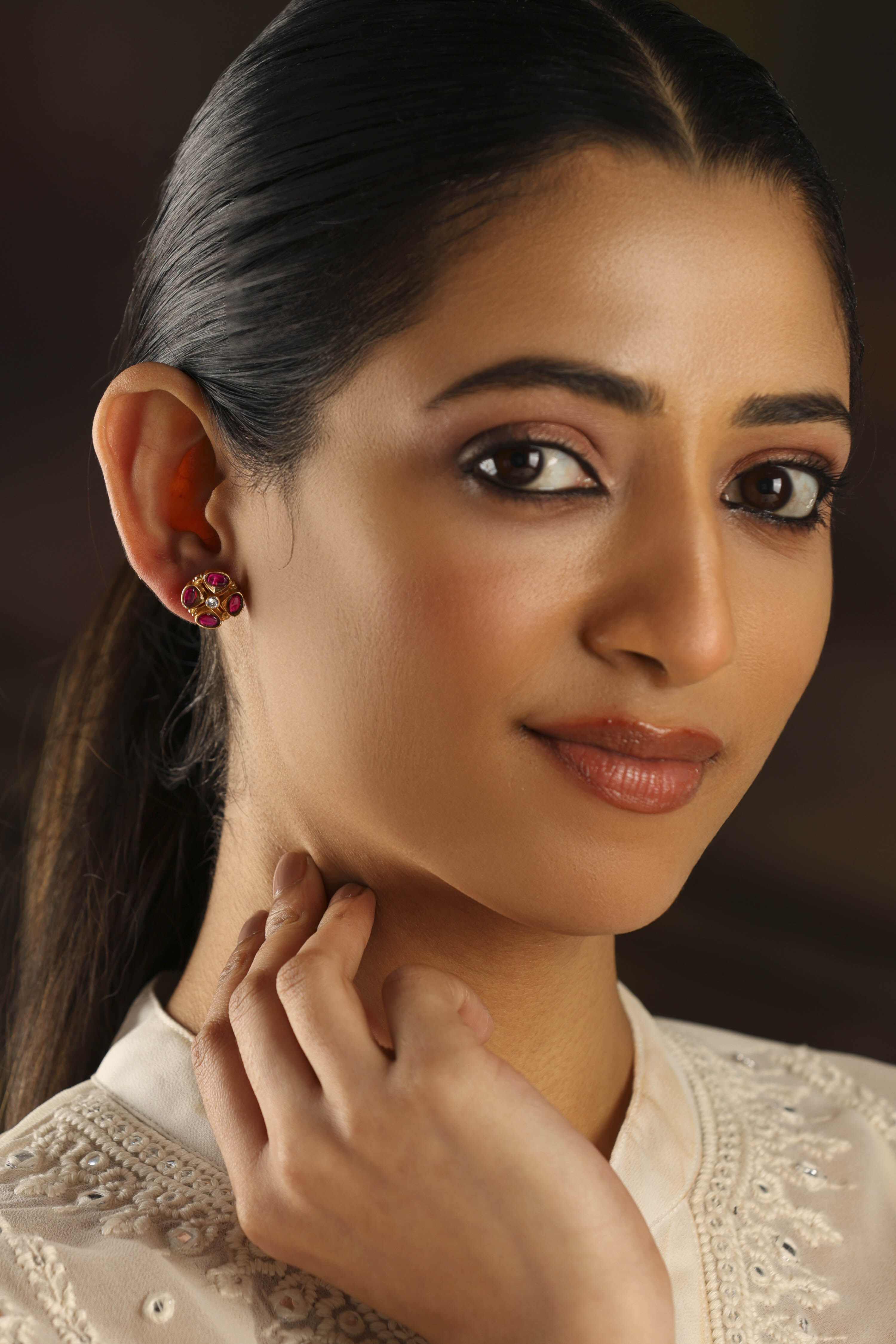 Dark Pink Brass Studs image number 3