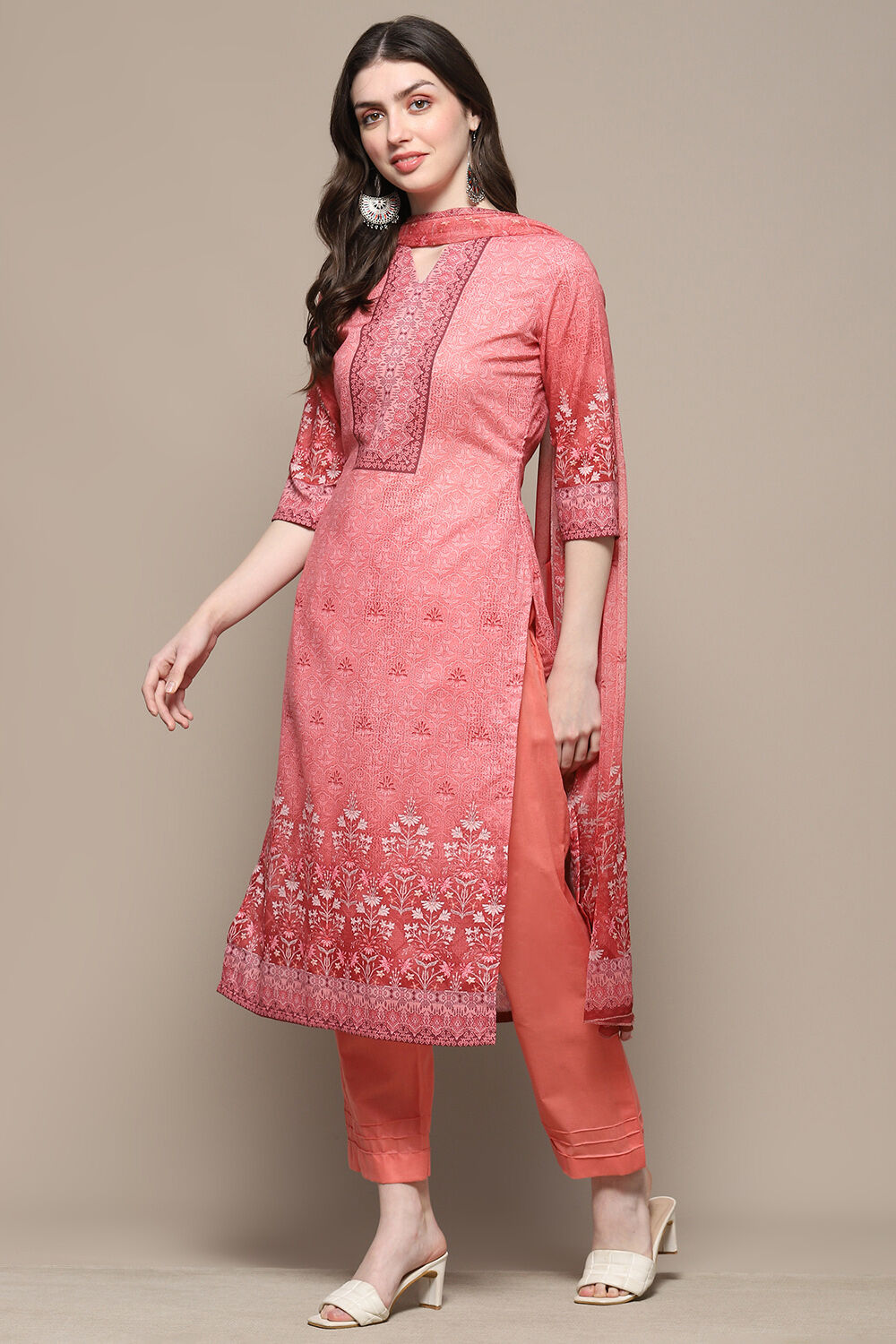 Blue Cotton Blend Digital Print Unstitched Suit Set image number 5