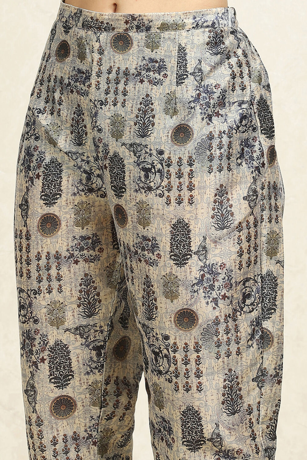 Maroon Cotton Handloom Unstitched Suit Set image number 3