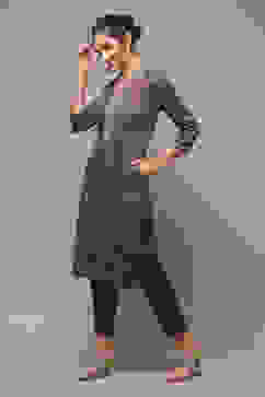 Lilac Straight 2 Piece Set image number 3