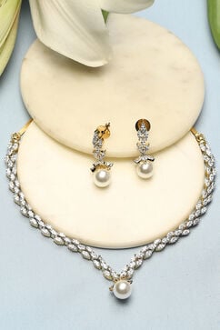 Pearl Brass Necklace Set image number 2