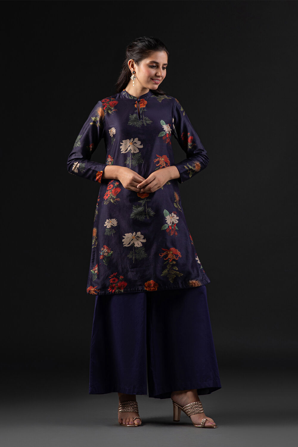 Rohit Bal Off White Cotton Silk Straight Printed Kurta Set image number 8