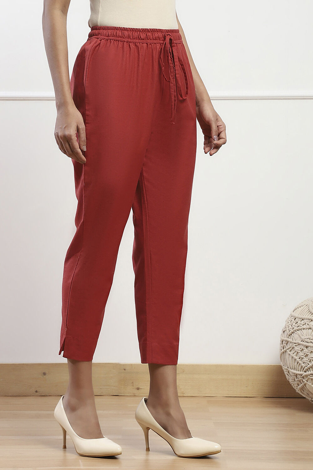 Rust Cotton Flax Slim Solid Pants image number 3