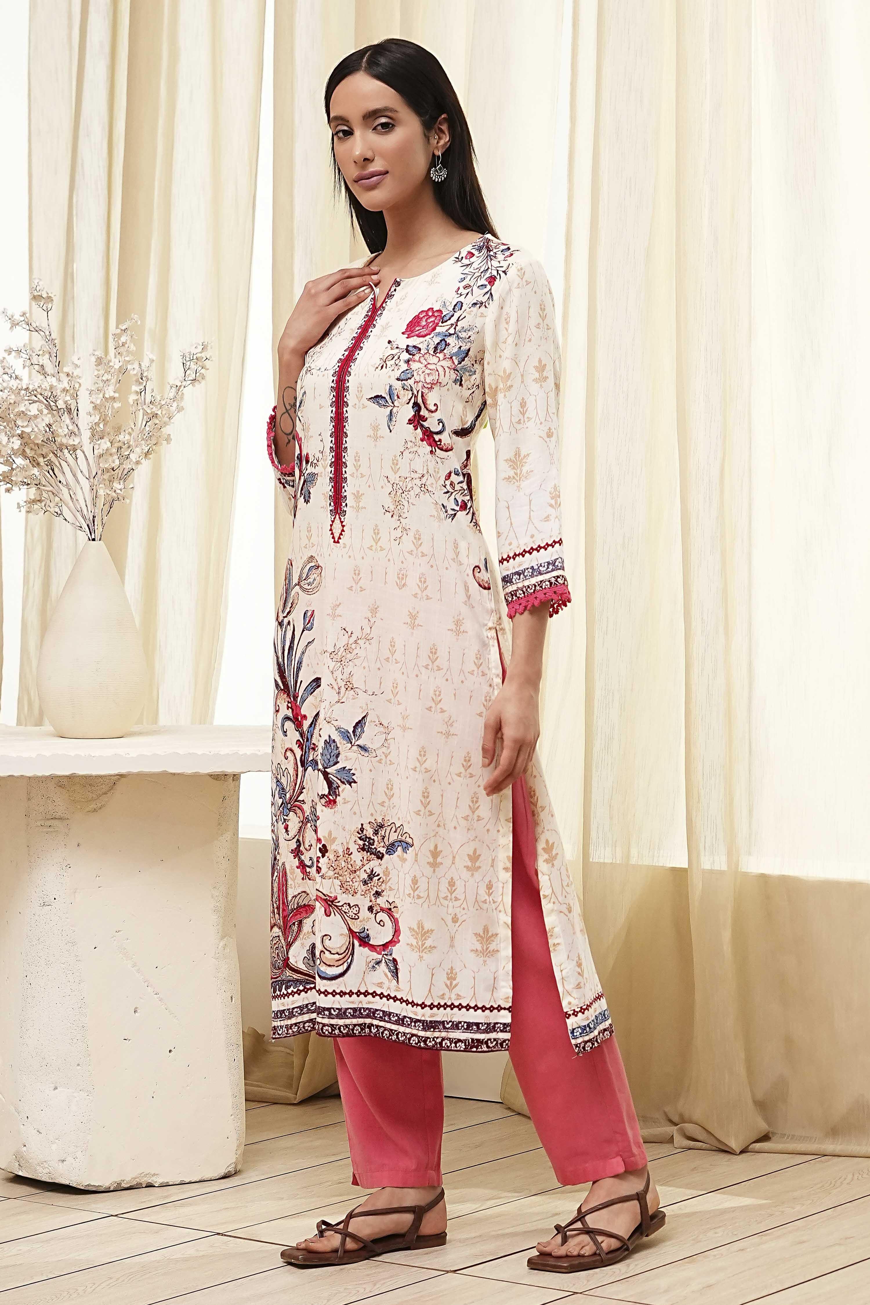 Ecru Floral Printed Straight Kurta image number 2